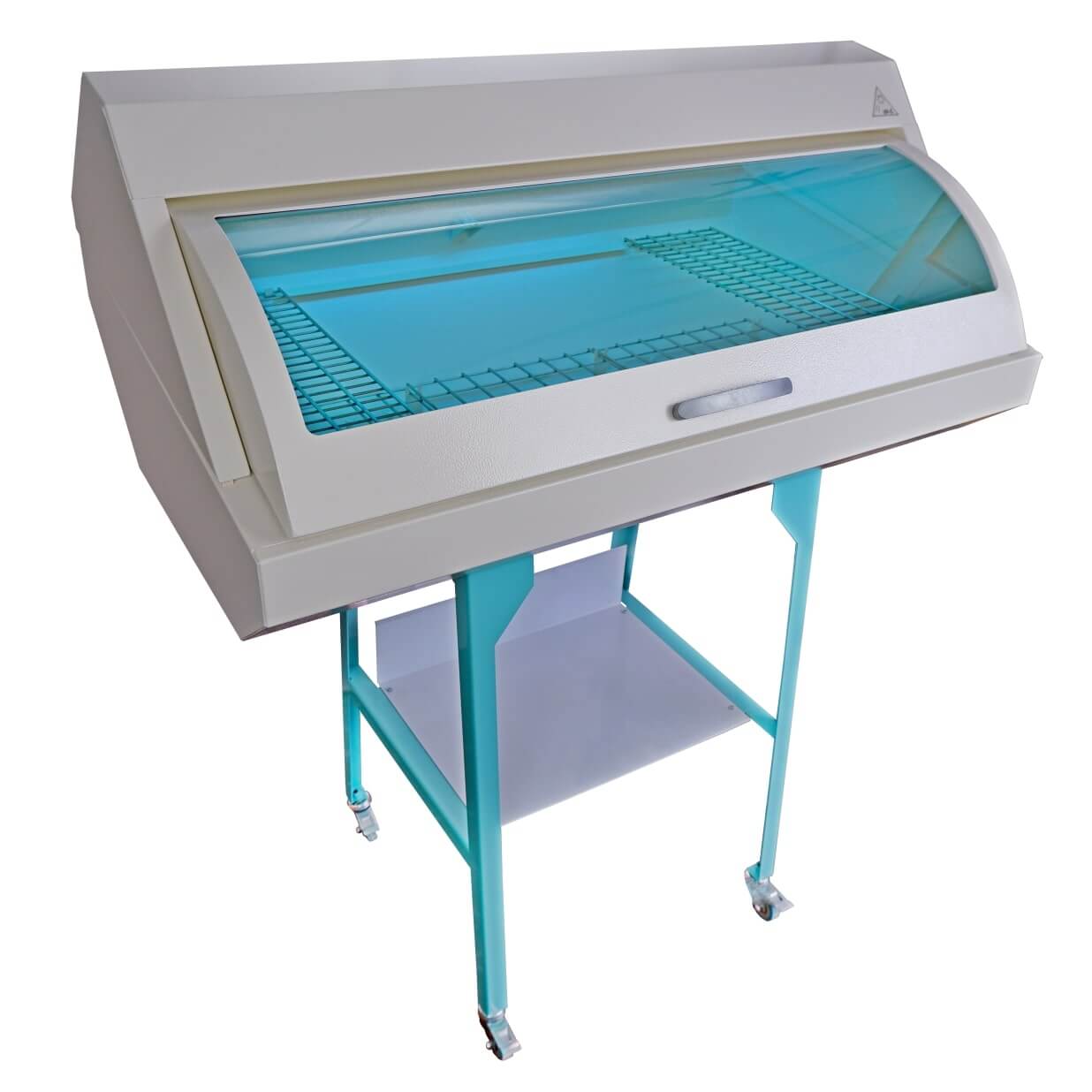 Бактерицидная ультрафиолетовая камера КасПЗ УФК-2 Бактерицидная ультрафиолетовая камера КасПЗ УФК-2: фотографии